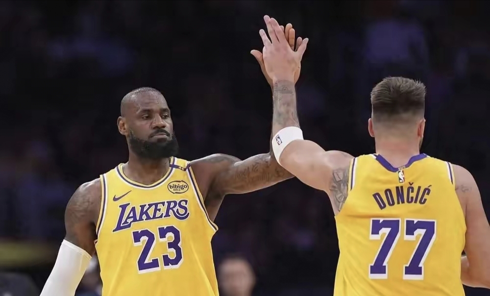 东契奇连续三场比赛得分超过重要助攻，快船不断突破！上演精彩一战的简单介绍-爱游戏官网入口