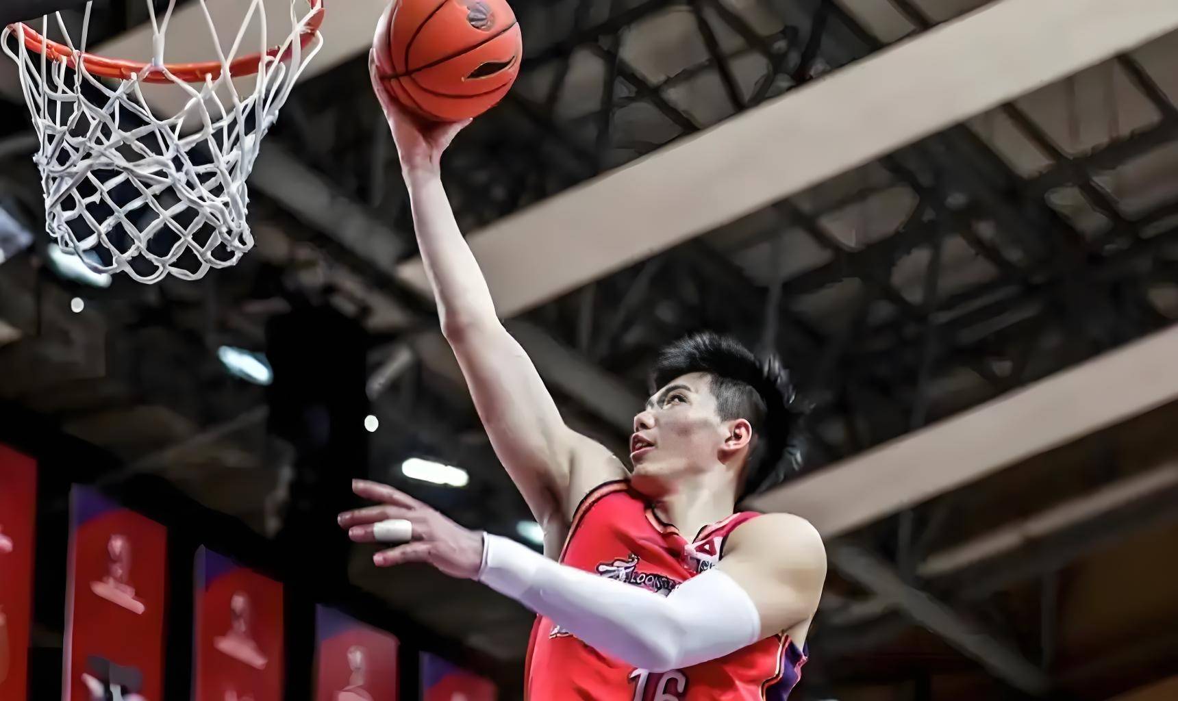 今晨深圳男篮备战全明星赛；回应争议细节流出；气氛紧张；阵容厚度经受考验的简单介绍-爱游戏官网入口